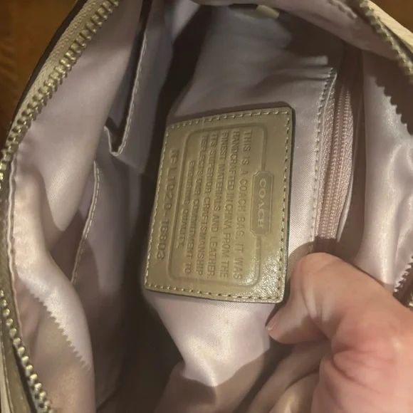 Cream Coach Shoulder Bag - Picture 8 of 13